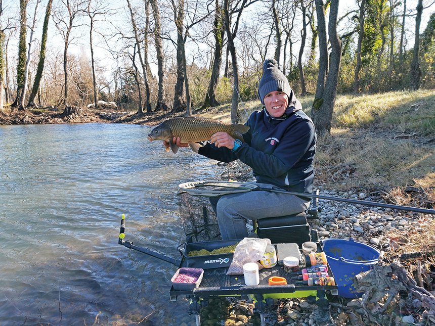 carpe sauvage peche feeder difficile spot