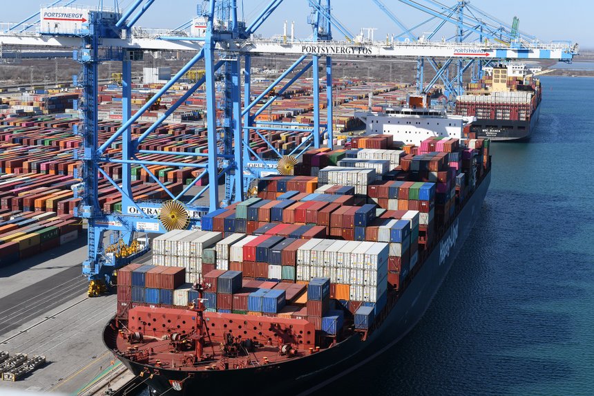 Marseille Fos a traité plus de 1,5 million de conteneurs EVP en 2022.  © Port de Marseille-Fos